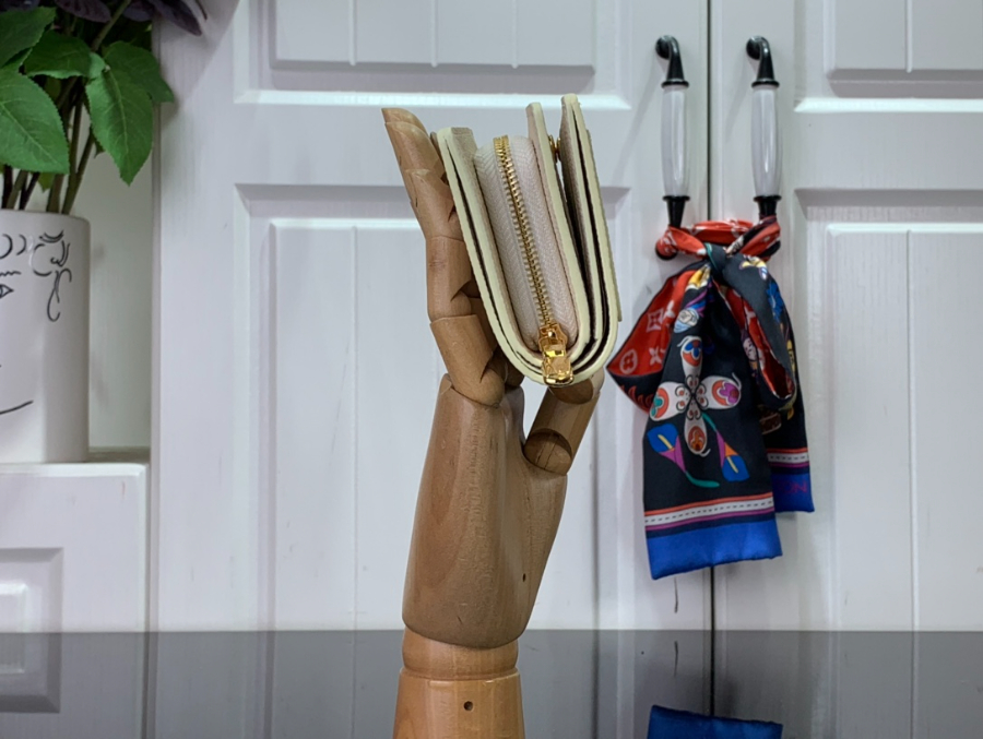 루이비통 클레아 월릿 M81927 118.53.5cm4.jpg