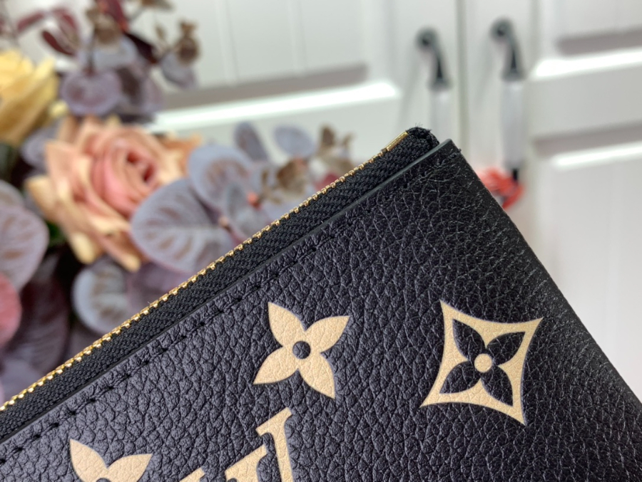 루이비통 키 파우치 모노그램 앙프렝뜨 블랙 베이지 M80885 1271.5cm04.jpg