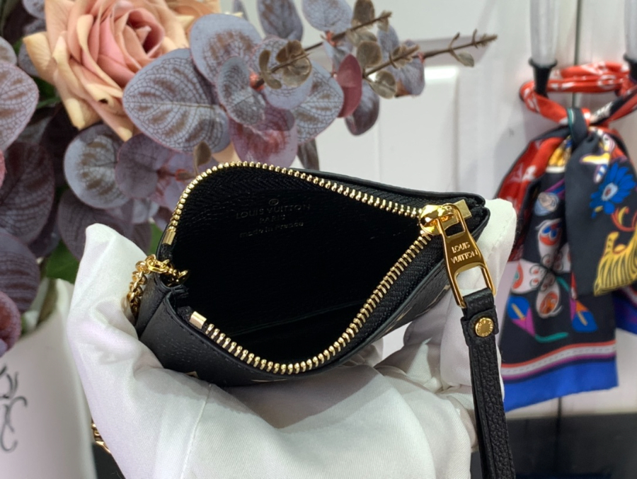 루이비통 키 파우치 모노그램 앙프렝뜨 블랙 베이지 M80885 1271.5cm03.jpg