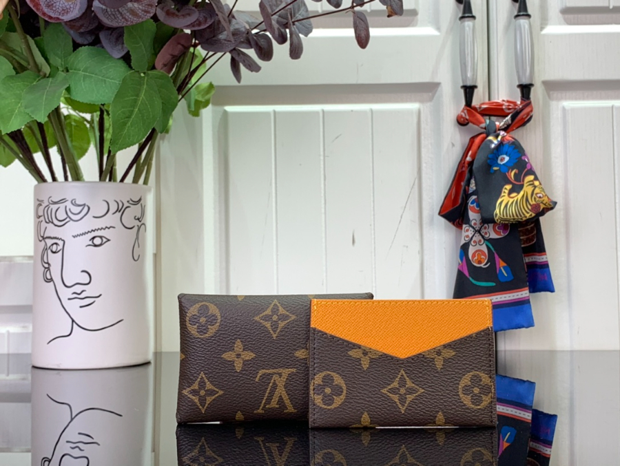 루이비통 키리가미 카드 롤더 M12793 7.51.511cm 옐로우3.jpg