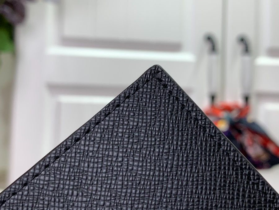 루이비통 패스포트 여권지갑 10142.5cm M62089 1컬러8.jpg