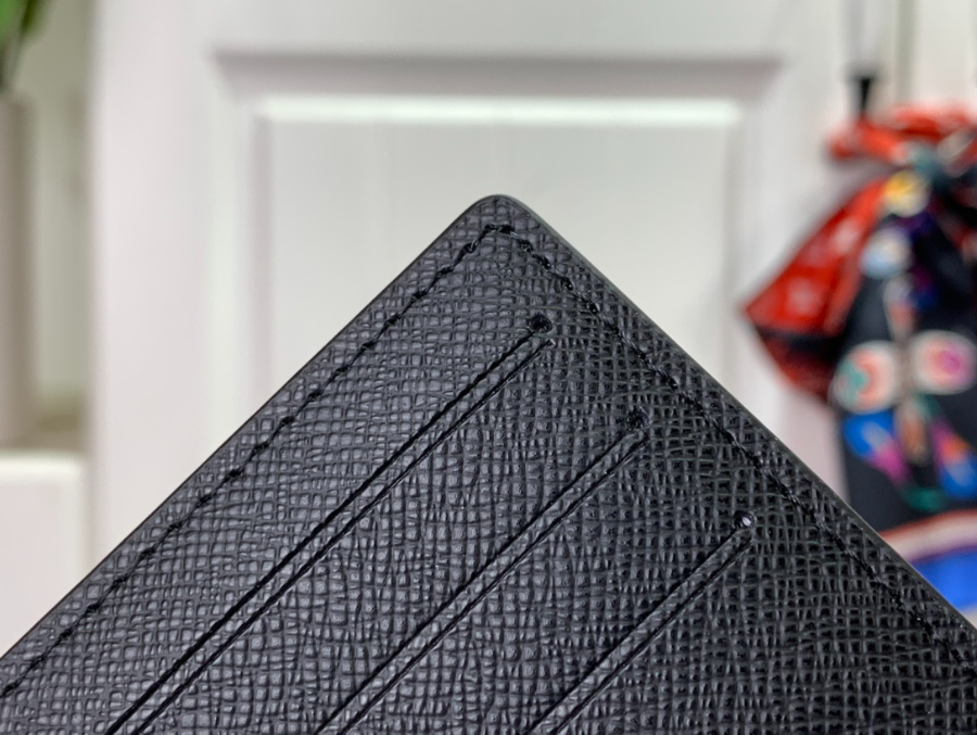 루이비통 포켓 오거나이저 7.511.11cm M81784 1컬러7.jpg