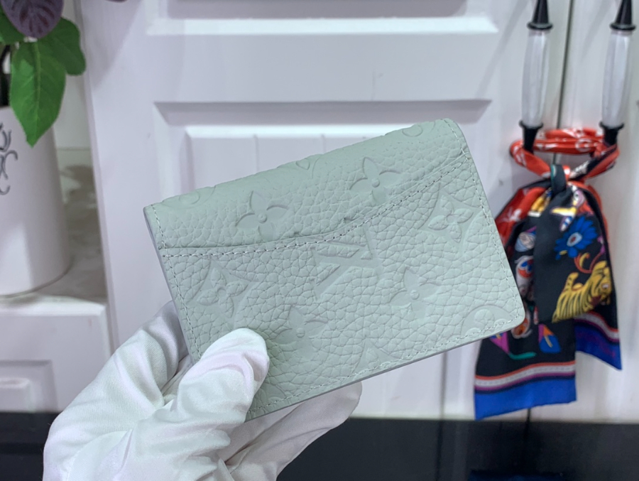 루이비통 포켓 오거나이저 M82557 그레이 7.511.11cm5.jpg