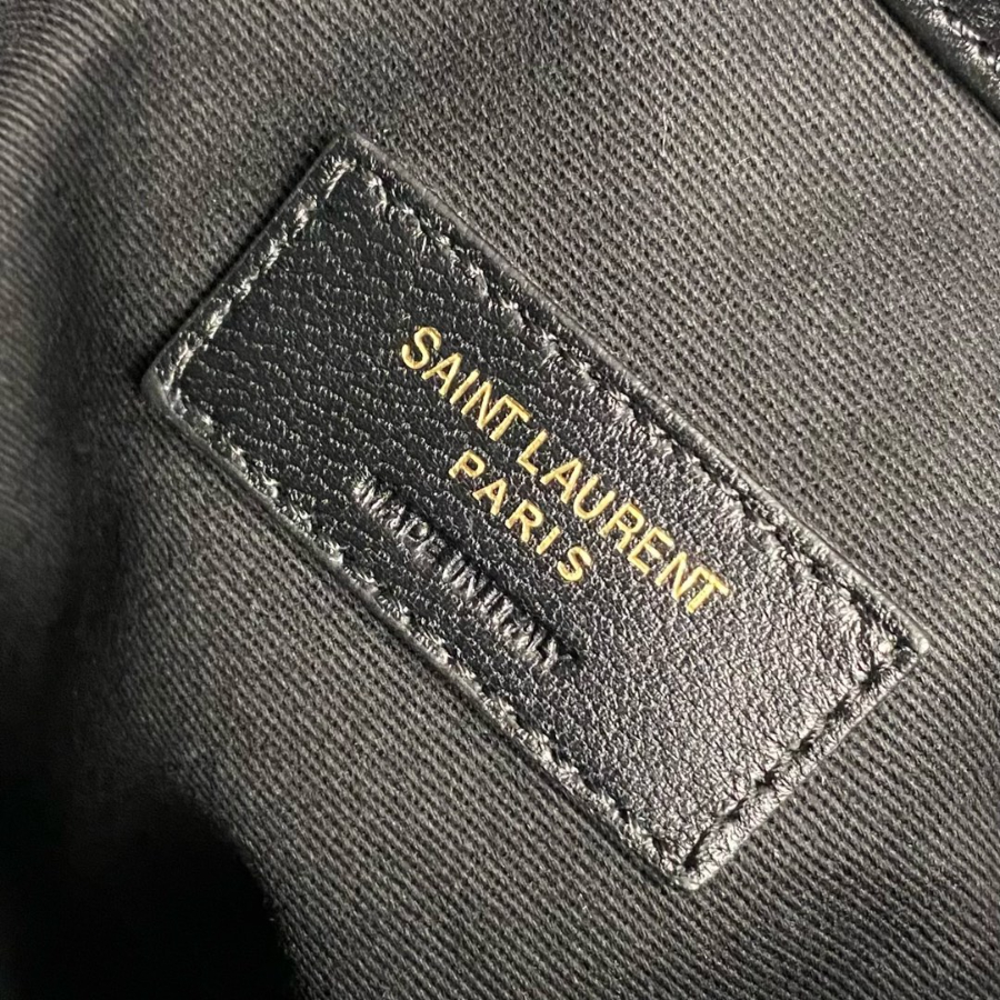 생로랑 램스킨 소재의 JAMIE POCHON 781666 28233cm 블랙9.jpg