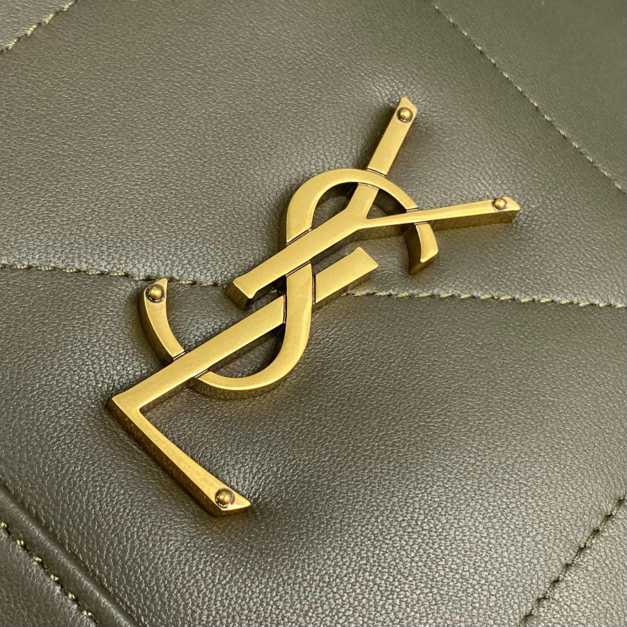 생로랑 램스킨 소재의 JAMIE 스몰 쇼퍼 833948 272911cm 올리브 금장08.jpg