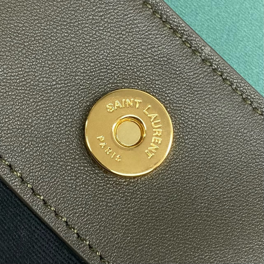 생로랑 램스킨 소재의 JAMIE 스몰 쇼퍼 833948 272911cm 올리브 금장09.jpg