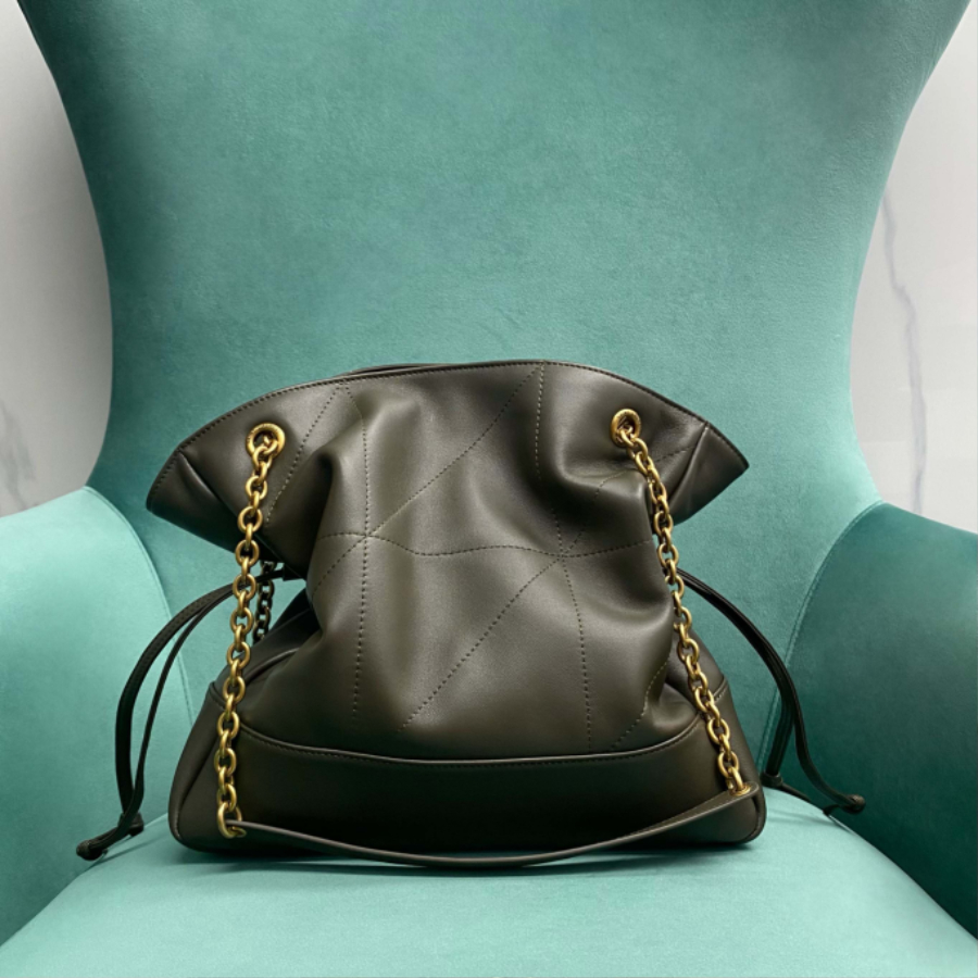 생로랑 램스킨 소재의 JAMIE 스몰 쇼퍼 833948 272911cm 올리브 금장02.jpg