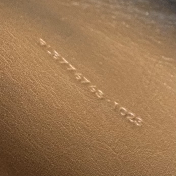 생로랑 로고 라피아 토트백 776763 428.533cm 다크 누드9.jpg