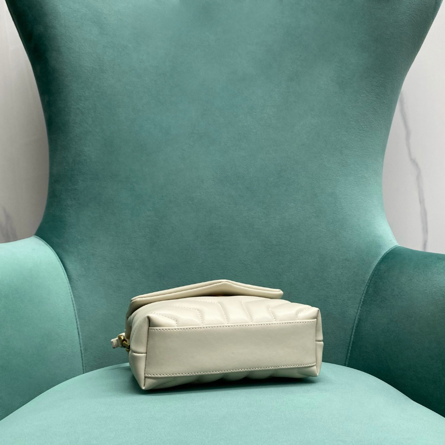 생로랑 루루 미니 숄더백 467072 20615cm 화이트 금장05.jpg