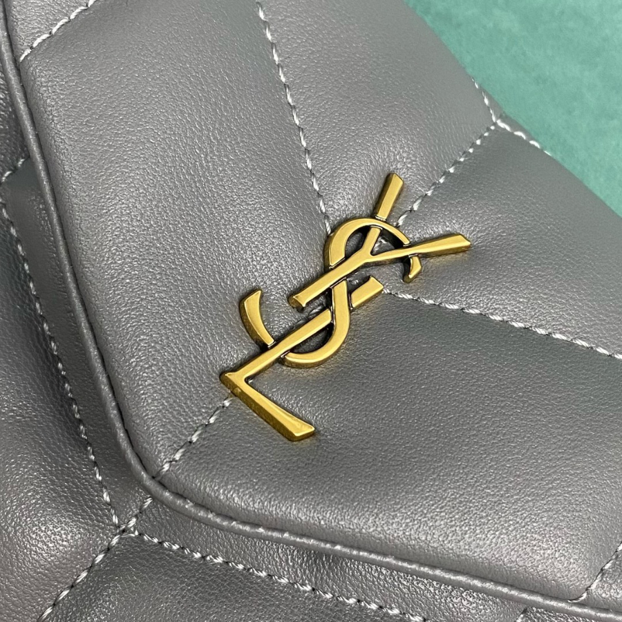 생로랑 루루 푸퍼 파우치 클러치 650880 18.5412cm 그레이6.jpg