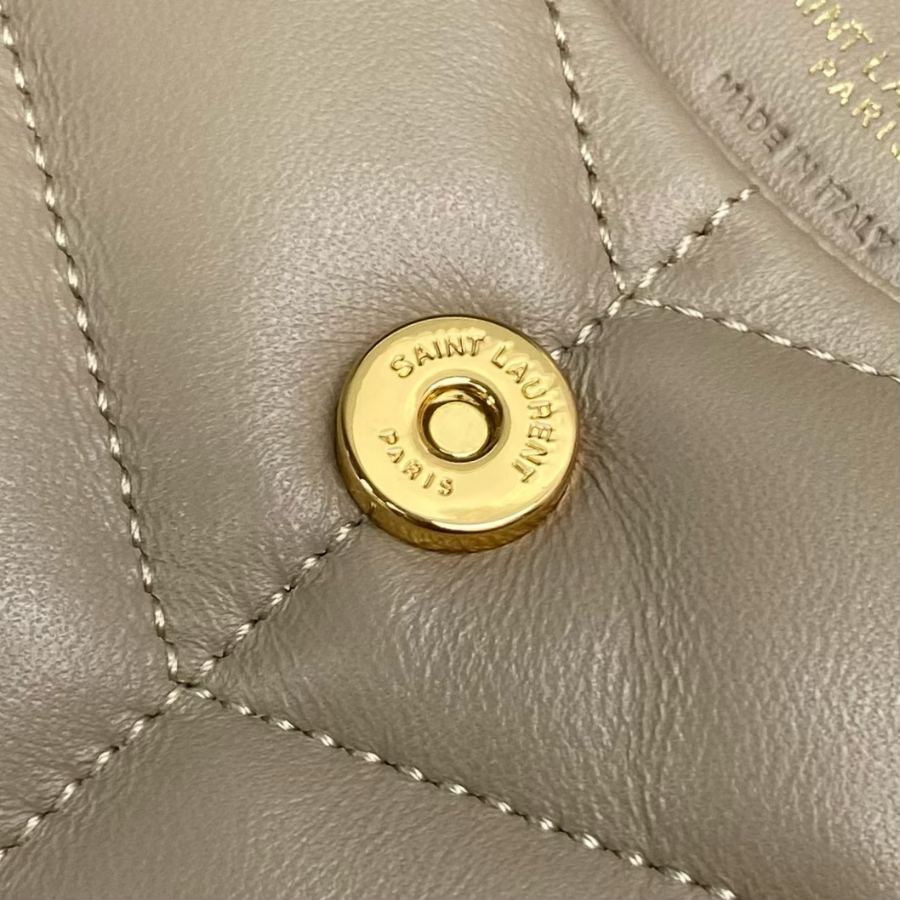 생로랑 루루 푸퍼 파우치 클러치 650880 18.5412cm 다크 베이지6.jpg