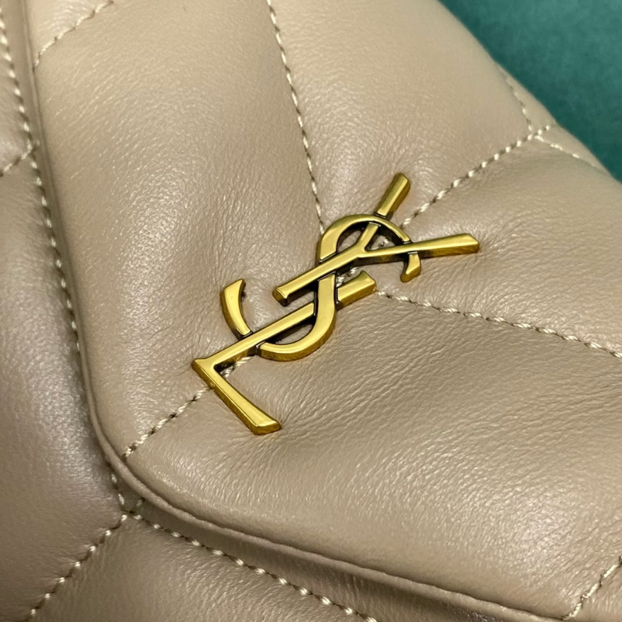 생로랑 루루 푸퍼 파우치 클러치 650880 18.5412cm 다크 베이지7.jpg