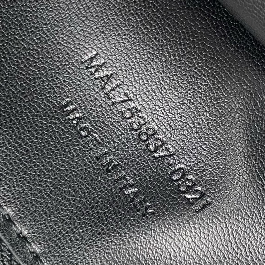 생로랑 르 5 A 7 서플 라지 포니 헤어 레더 베이지 블랙 753837 301331cm8.jpg