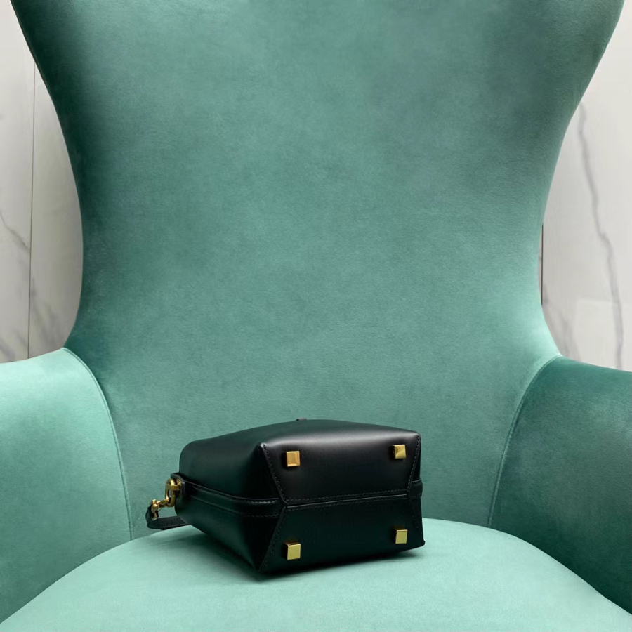 생로랑 르 37 금장 미니 버킷백 블랙 15613cm4.jpg