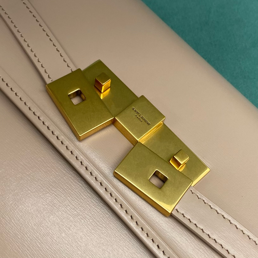 생로랑 맨하탄 스몰 MANHATTAN 인 박스 675626 246.517cm 라이트 갈색6.jpg