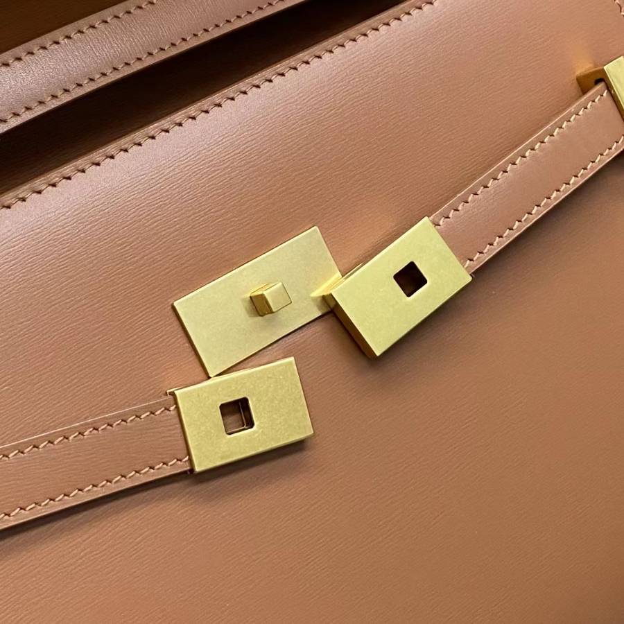 생로랑 맨하탄 스몰 MANHATTAN 인 박스 675626 246.517cm 브라운7.jpg