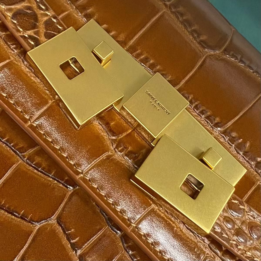 생로랑 맨하탄 스몰 MANHATTAN 인 박스 675626 246.517cm 악어무늬 브라운06.jpg