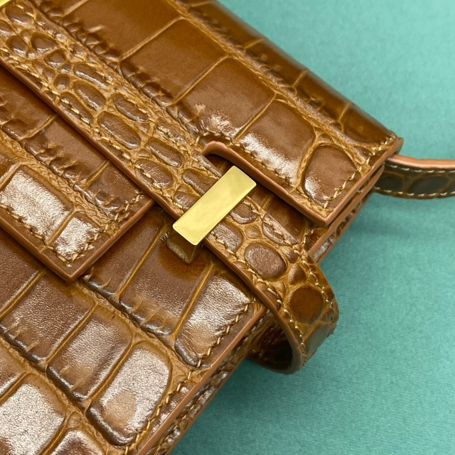 생로랑 맨하탄 스몰 MANHATTAN 인 박스 675626 246.517cm 악어무늬 브라운07.jpg