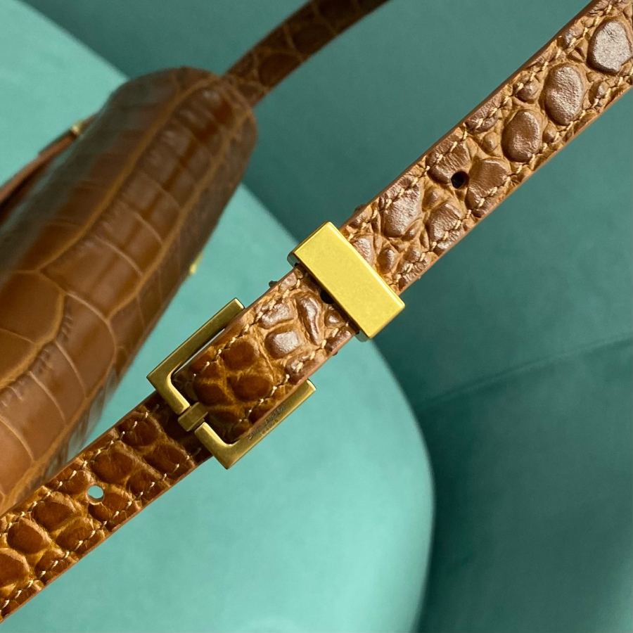 생로랑 맨하탄 스몰 MANHATTAN 인 박스 675626 246.517cm 악어무늬 브라운10.jpg