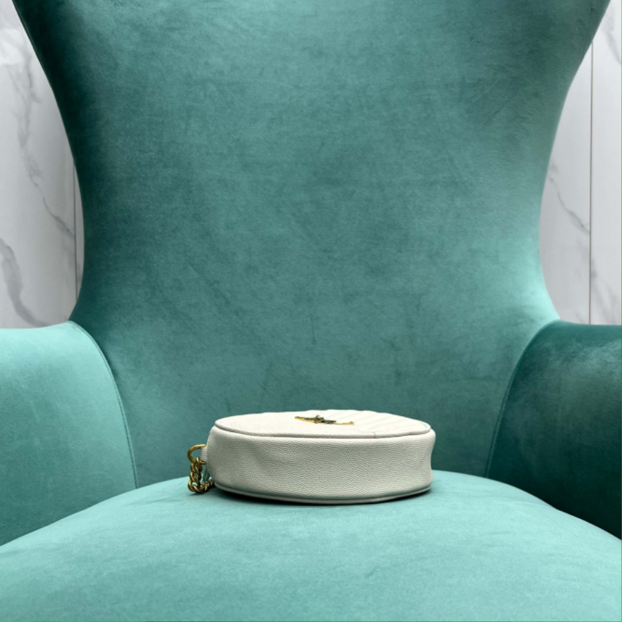 생로랑 모노그램 라운드 탬버린백 610436 175.517cm 화이트4.jpg