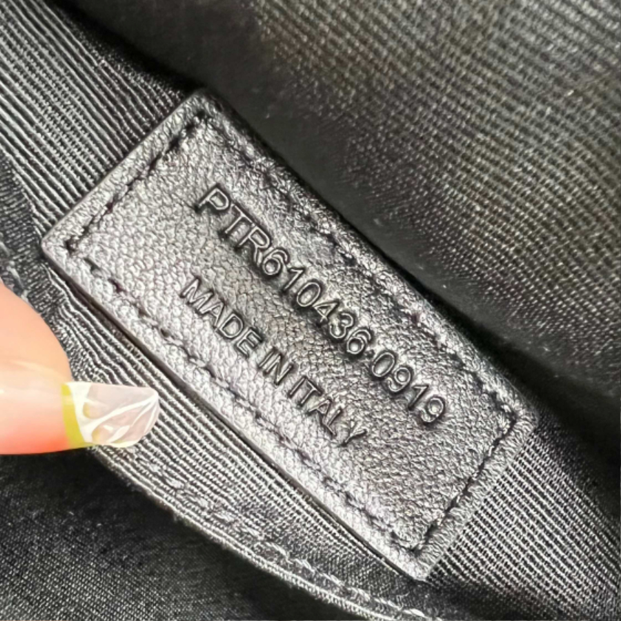 생로랑 모노그램 라운드 탬버린백 610436 175.517cm 화이트9.jpg