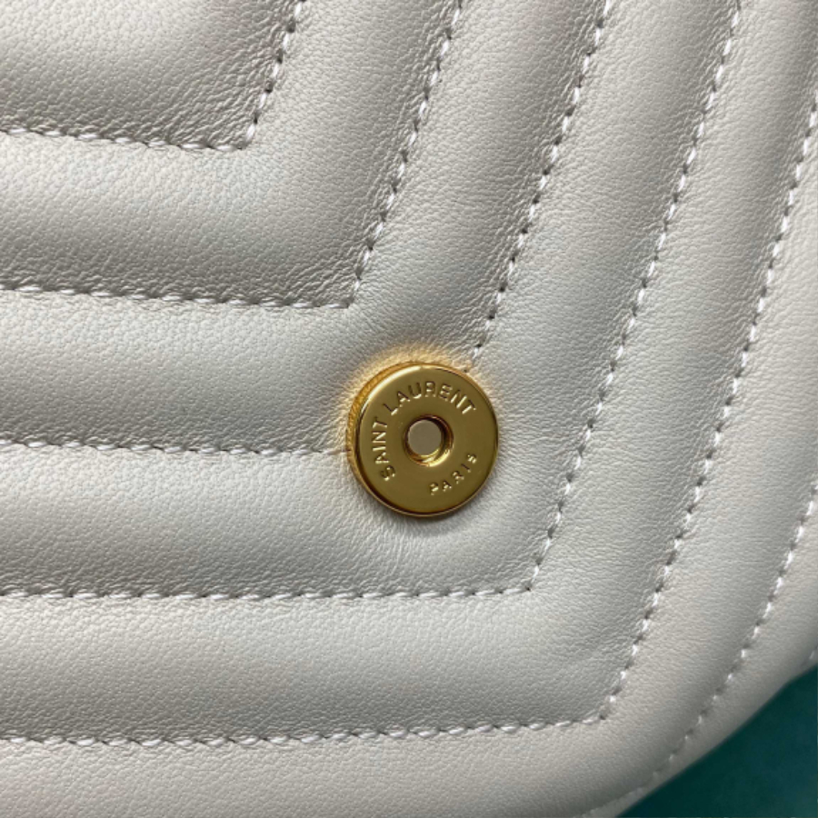 생로랑 모노그램 램스킨 조이 백팩 672609 191229cm 화이트08.jpg