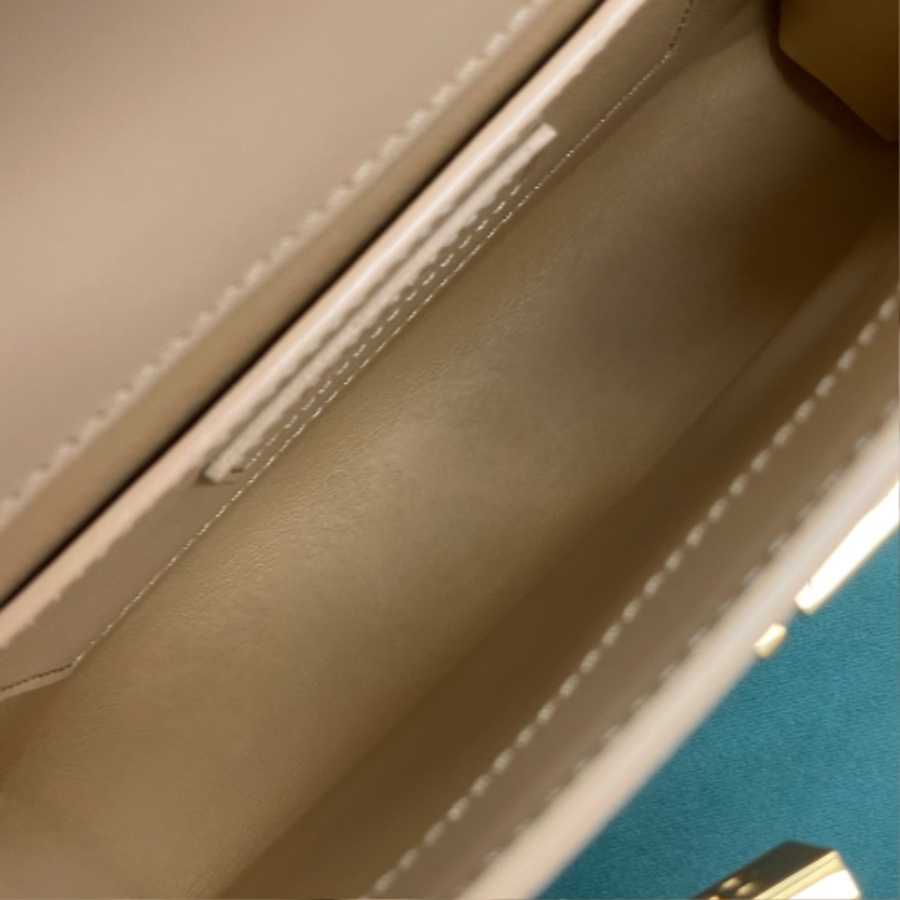 생로랑 박스 생 로랑 MANHATTAN 맨하탄 미니 727766 19414cm 베이지5.jpg