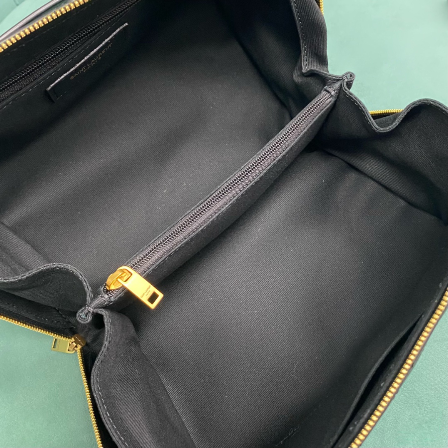 생로랑 베니티 케이스 퀼팅 토트백 블랙 753171 211313cm5.jpg