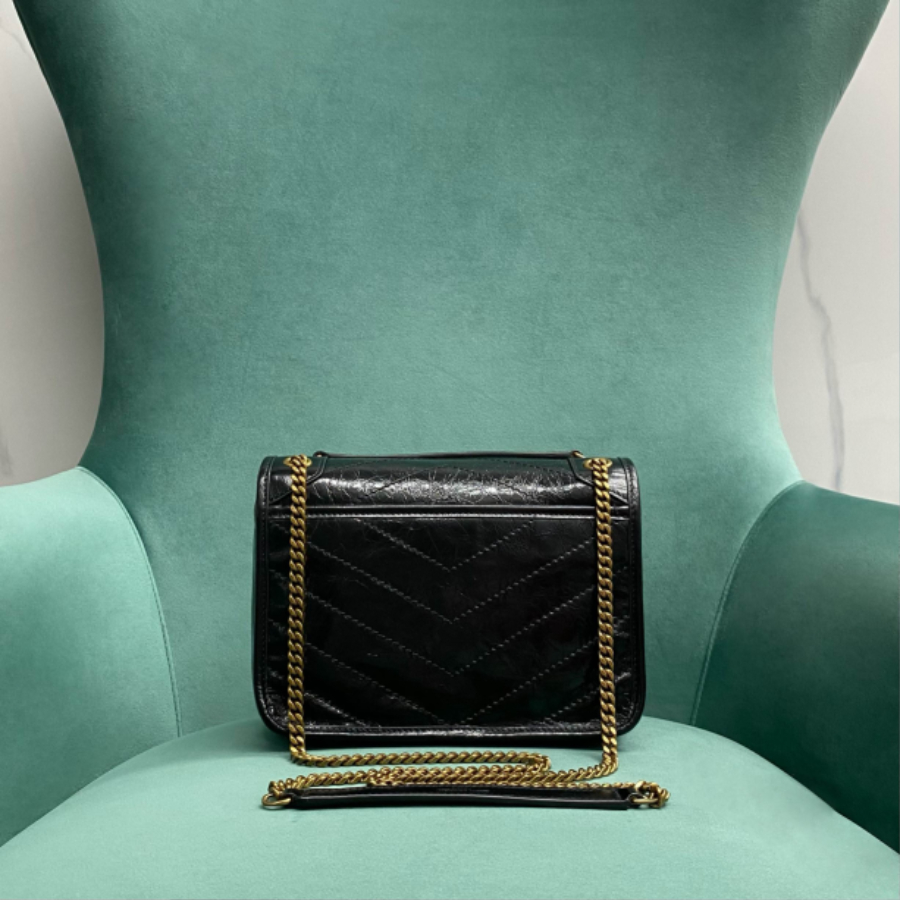 생로랑 빈티지 가죽 소재 NIKI BABY 633160 221712cm 블랙 금장03.jpg