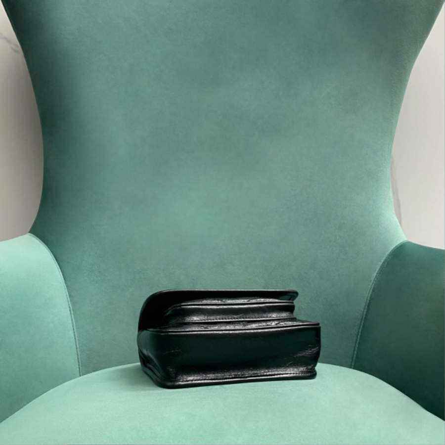 생로랑 빈티지 가죽 소재 NIKI 미니 백 846087 18512.5cm 블랙 금장05.jpg