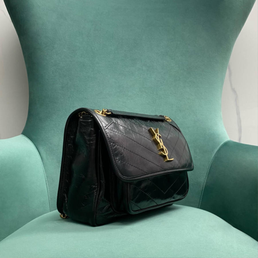 생로랑 빈티지 가죽 소재 NIKI 미디엄 633158 281420cm 블랙 금장04.jpg