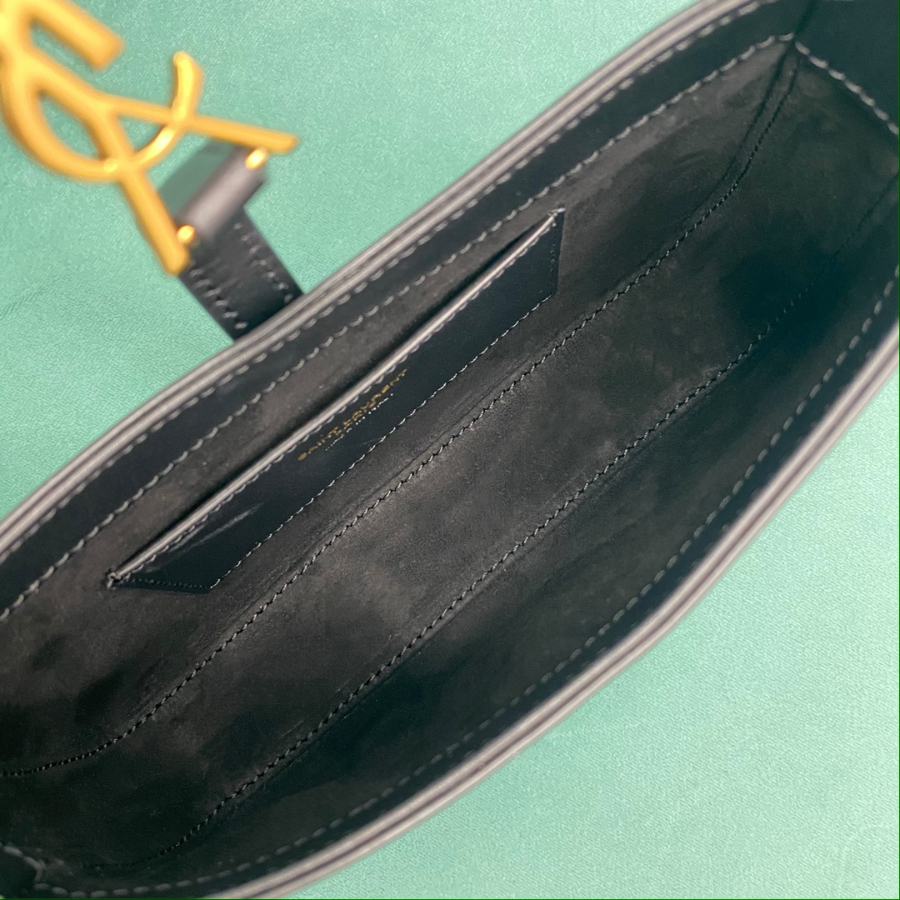 생로랑 스무스 가죽 소재 5 A 7 미니 710318 18.5411cm 블랙04.jpg