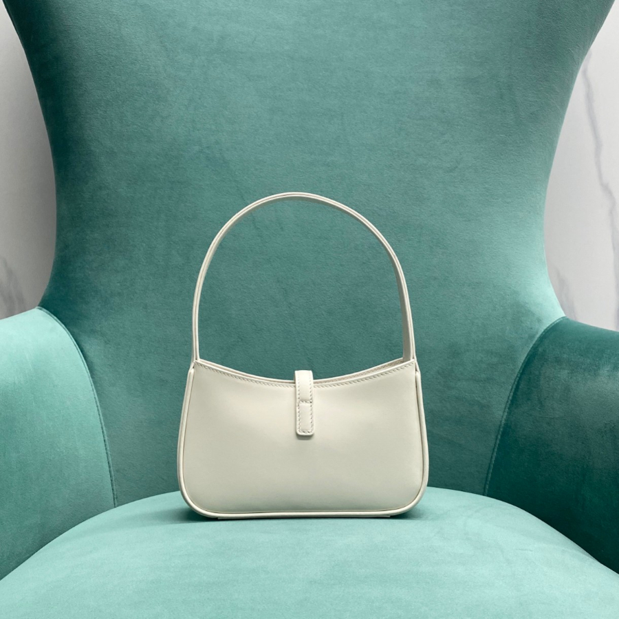 생로랑 스무스 가죽 소재 5 A 7 미니 710318 18.5411cm 화이트2.jpg