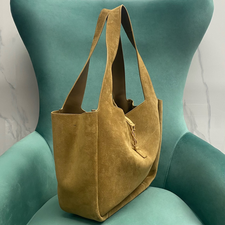 생로랑 스웨이드 소재의 LE 5 A 7 BEA 763435 502818cm 옐로우3.jpg