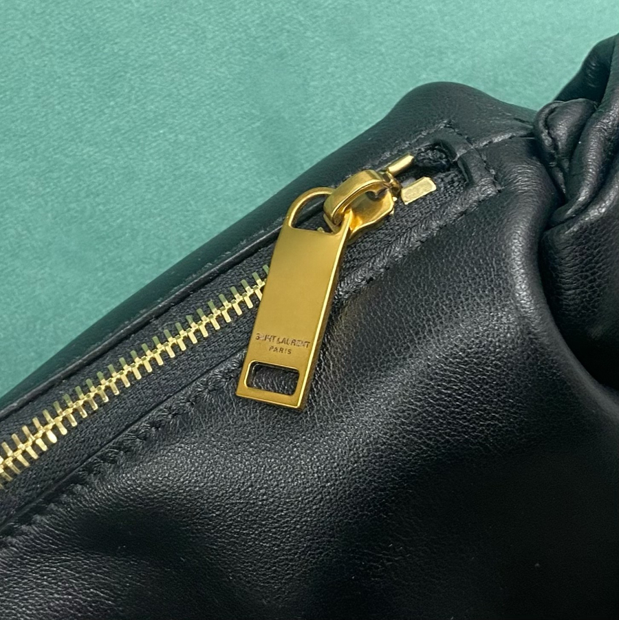 생로랑 아말리아 호보 램스킨 블랙 라지 862210 62284cm7.jpg