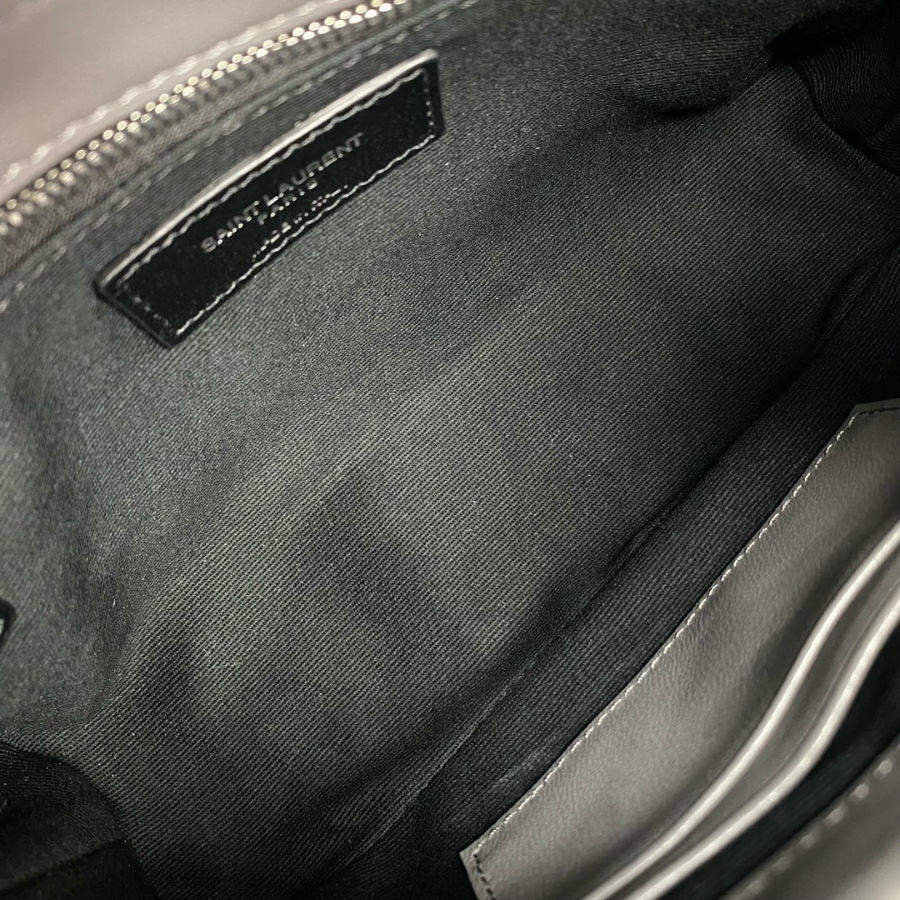 생로랑 양가죽 PUFFER 토이 759337 238.515.5cm 그레이 은장8.jpg