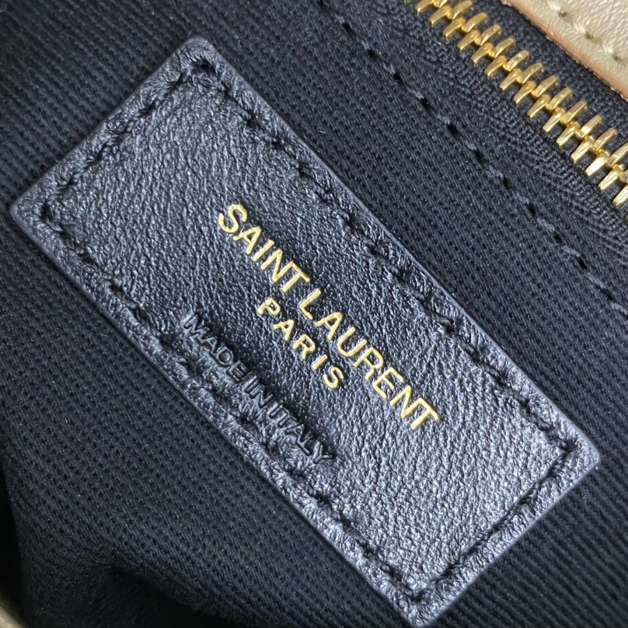 생로랑 양가죽 PUFFER 토이 759337 238.515.5cm 다크 베이지9.jpg