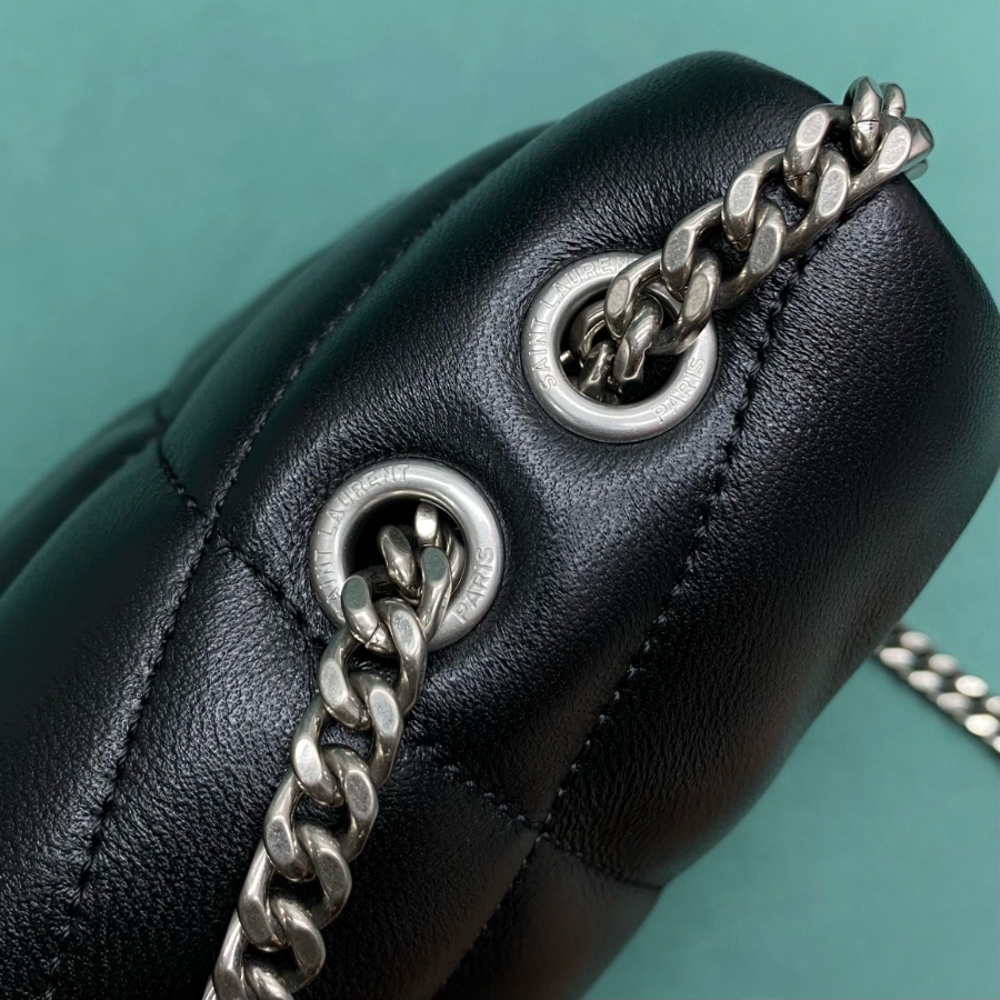 생로랑 양가죽 PUFFER 토이 759337 238.515.5cm 블랙 은장6.jpg