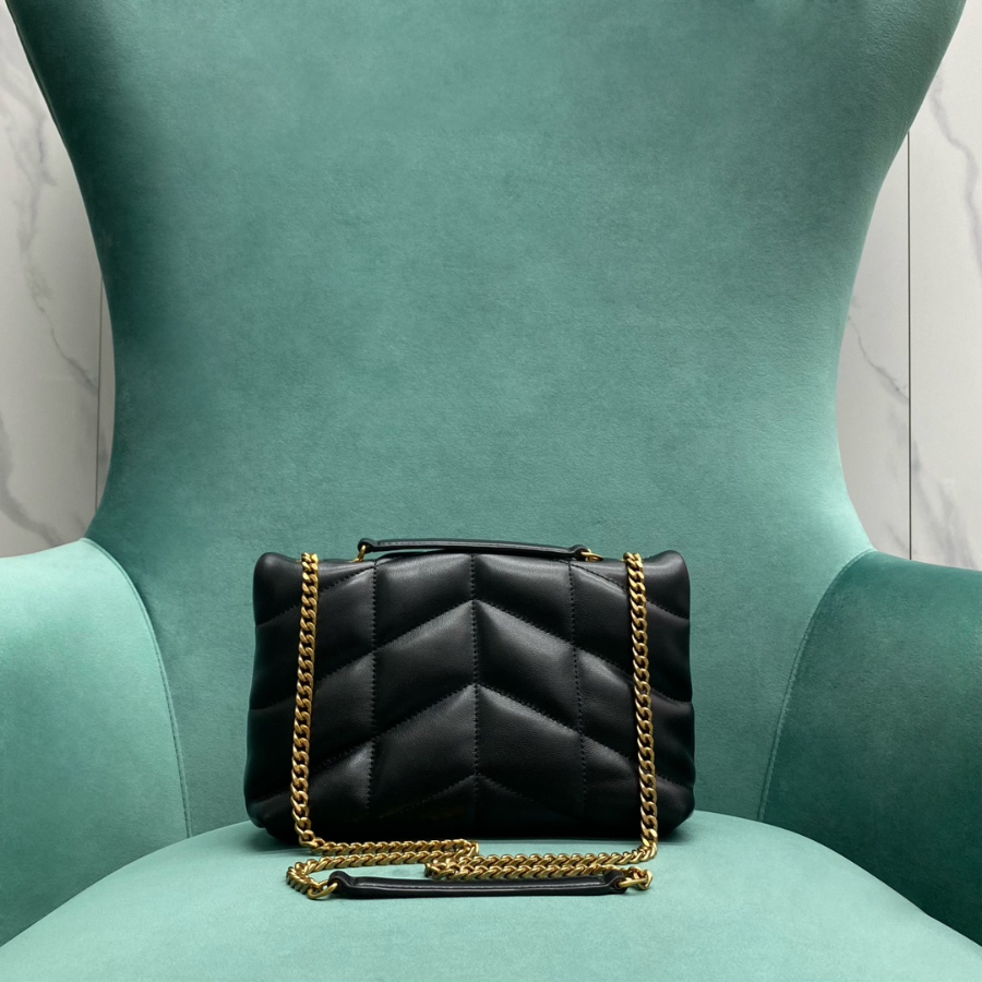 생로랑 양가죽 PUFFER 토이 759337 238.515.5cm 블랙2.jpg