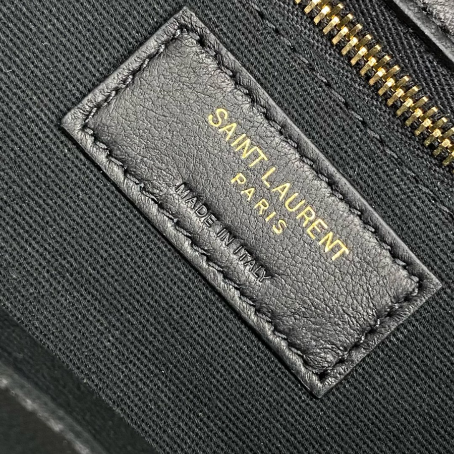 생로랑 칼립소 라지 그레인드 램스킨 블랙 734153 26714cm9.jpg