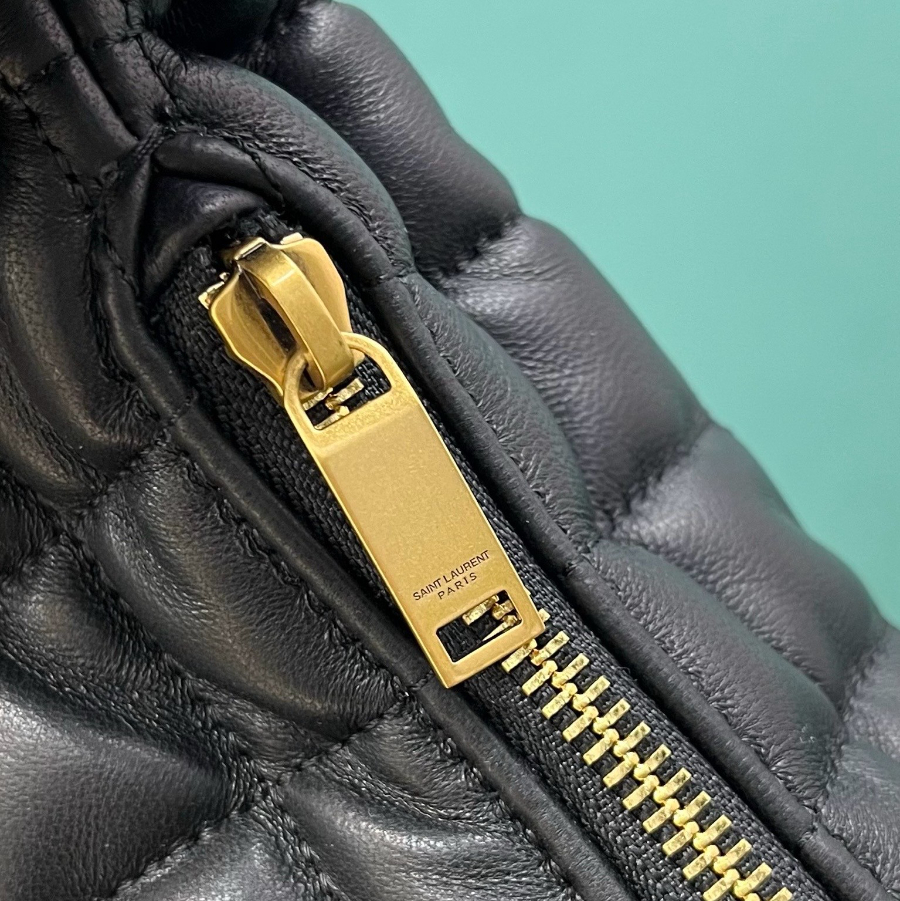 생로랑 퀼팅 나파 소재 ICARE 호보 백 858160 44307cm 블랙7.jpg