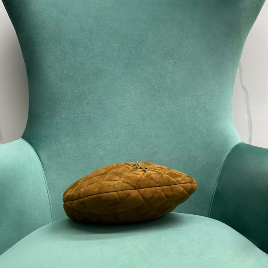 생로랑 퀼팅 생로랑 퀼팅 스웨이드 소재 ICARINO 851689 17313cm 851689 17313cm 블랙4.jpg