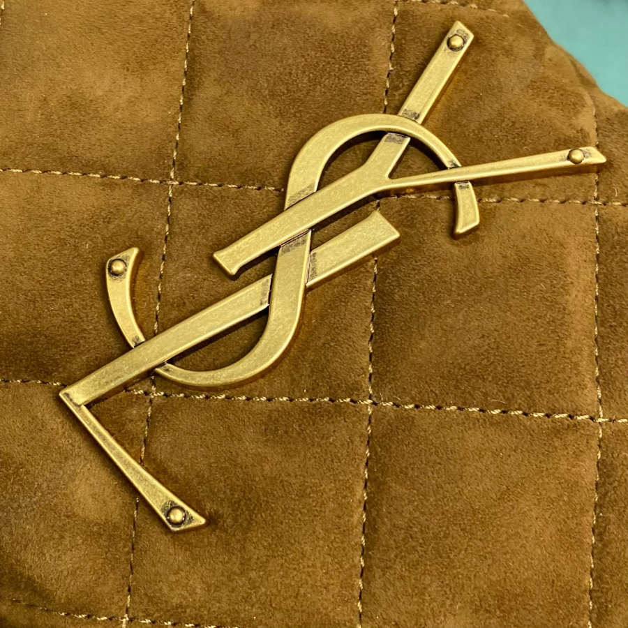 생로랑 퀼팅 생로랑 퀼팅 스웨이드 소재 ICARINO 851689 17313cm 851689 17313cm 블랙5.jpg