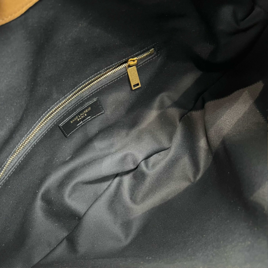 생로랑 퀼팅 스웨이드 소재 ICARINO 호보 백 858160 44307cm 브라운3.jpg