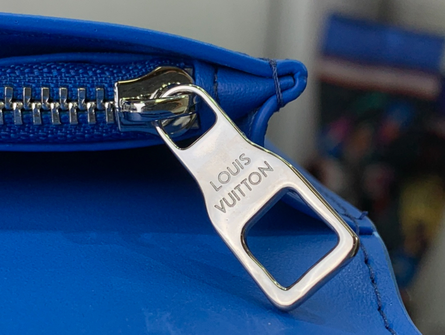 루이비통 LV 에어로그램 장지갑 블루 M82284 10192cm6.jpg