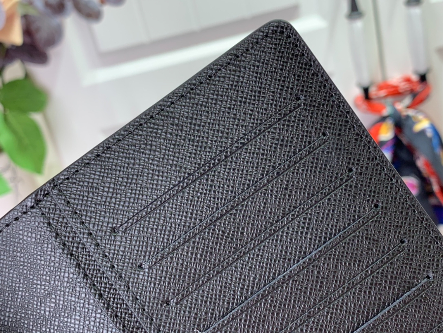 루이비통 LVxYK 브라짜 장지갑 M81932 10192cm7.jpg