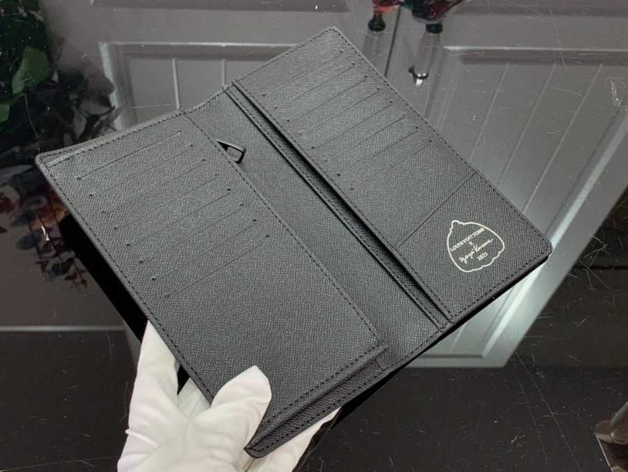 루이비통 LVxYK 브라짜 장지갑 M81932 10192cm5.jpg