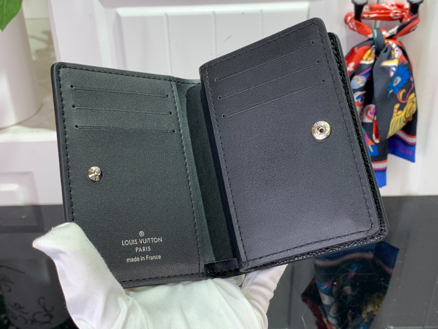 루이비통 M80629 클레아 지퍼 월릿 1컬러 118.53.5cm5.jpg