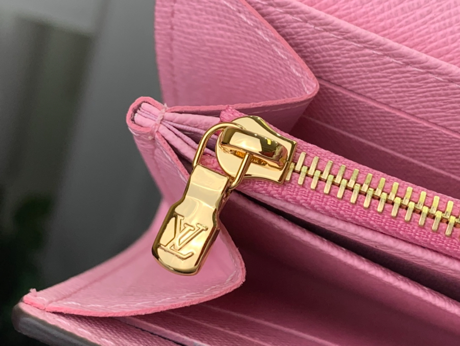 루이비통 YK Portefeuille 사라 NM M82114 1910.52cm7.jpg