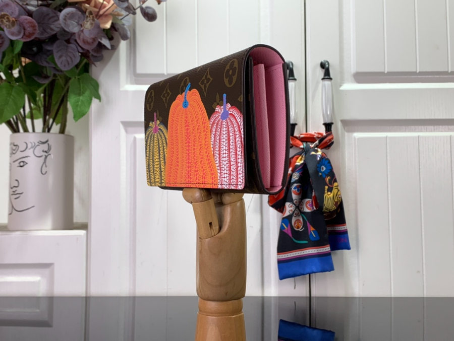 루이비통 YK Portefeuille 사라 NM M82114 1910.52cm4.jpg